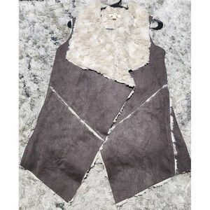 One The Land Faux Suede‎ and Fur Vest sz Medium Brown Gray M